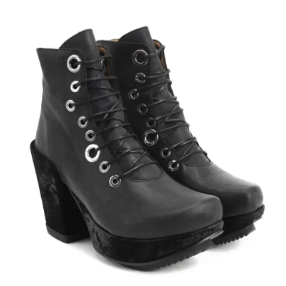 *BRAND NEW!* Fluevog 2016 Prepare 2.0 GEAR Booties, Cosmic, Size 9 (runs small)! - Picture 13 of 13